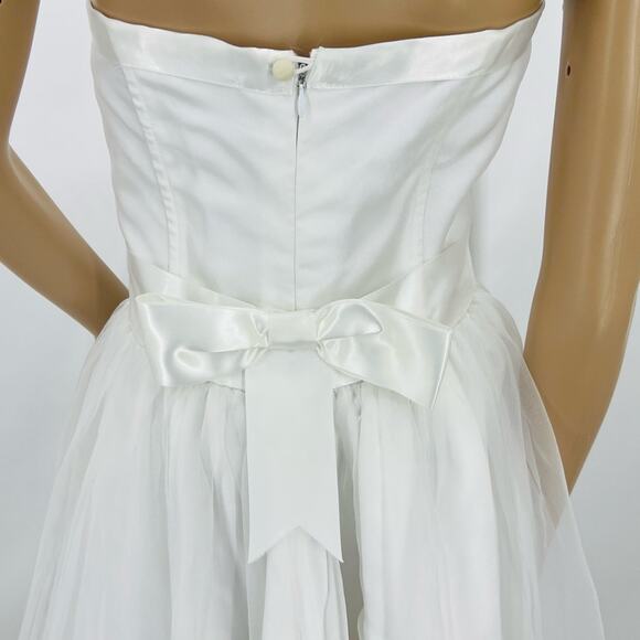 Handmade Strapless White Gown - Picture 14 of 15